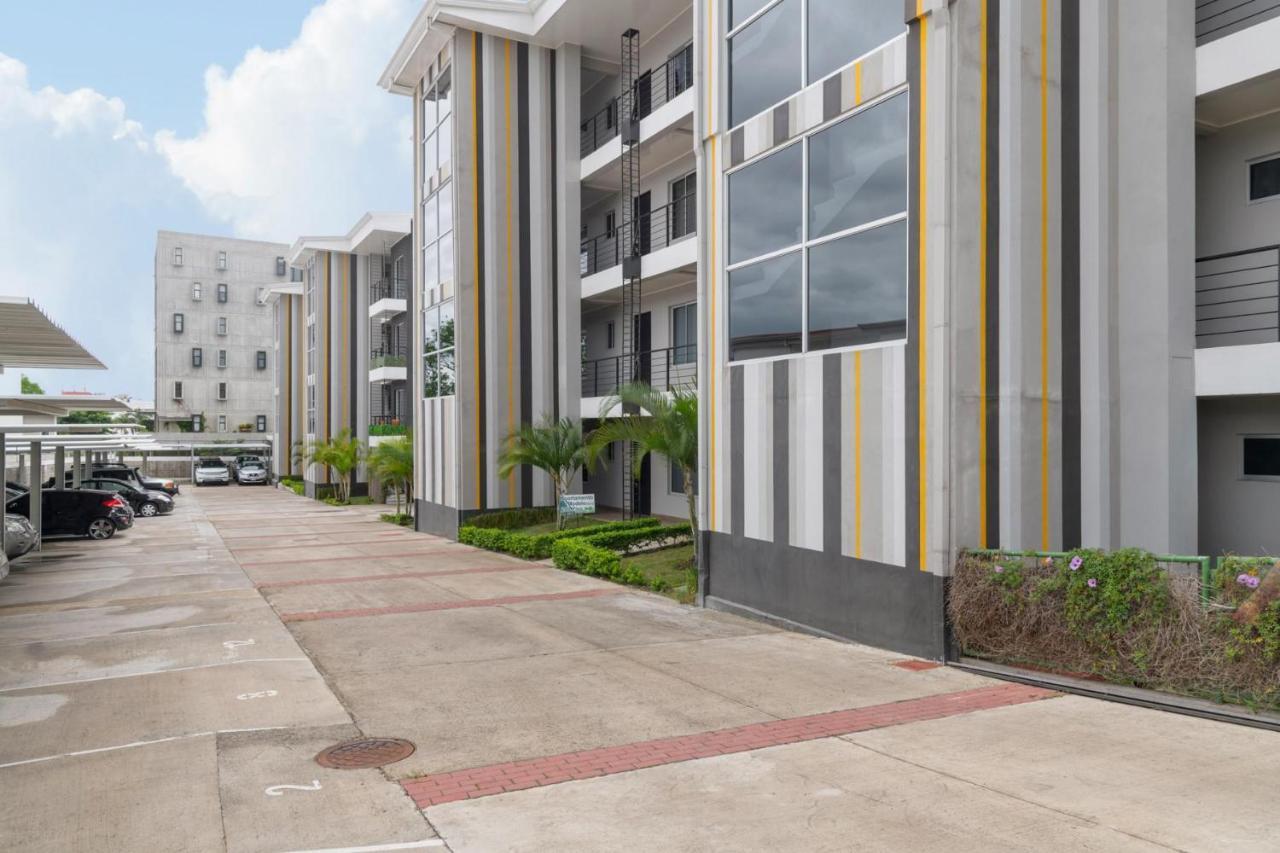 Boulevard Park Apto #27 - 2Bdrm - Selena Segura Эредия Экстерьер фото