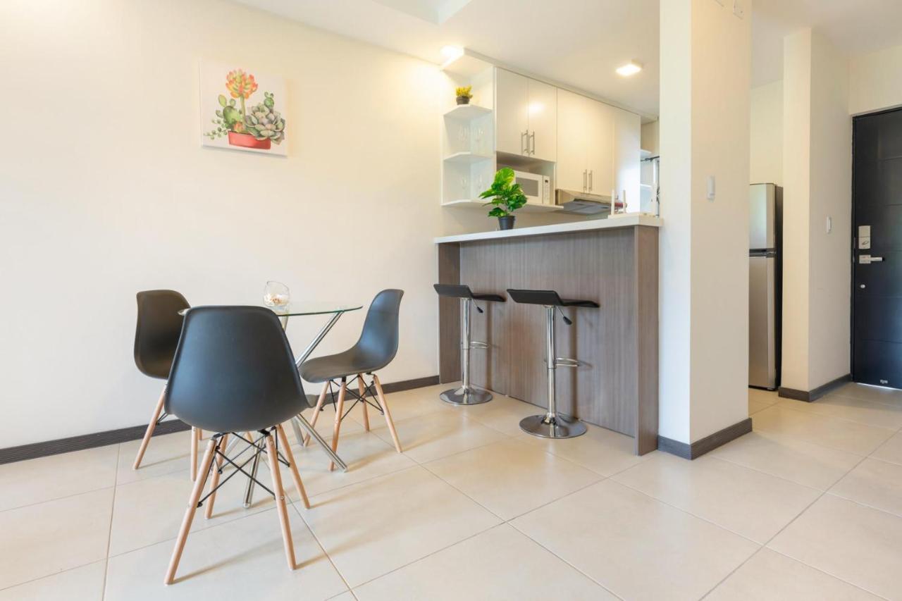 Boulevard Park Apto #27 - 2Bdrm - Selena Segura Эредия Экстерьер фото